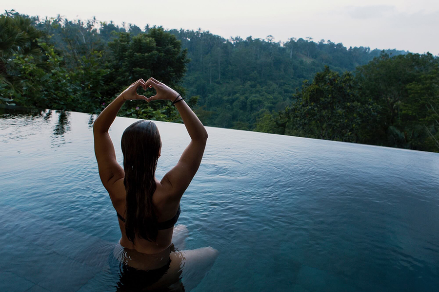 ROMANTIC GETAWAYS